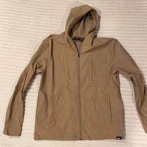 Great mens tan color rain jacket, barely used.